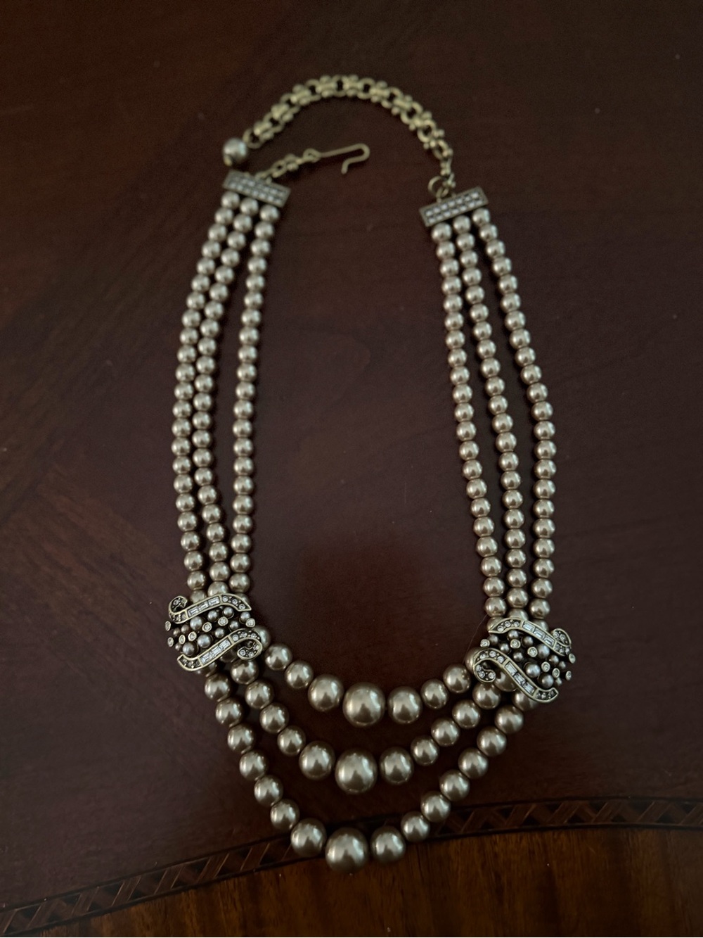 Gorgeous Heidi Daus A Return to Grace Triple Row Drop Necklace Pristine